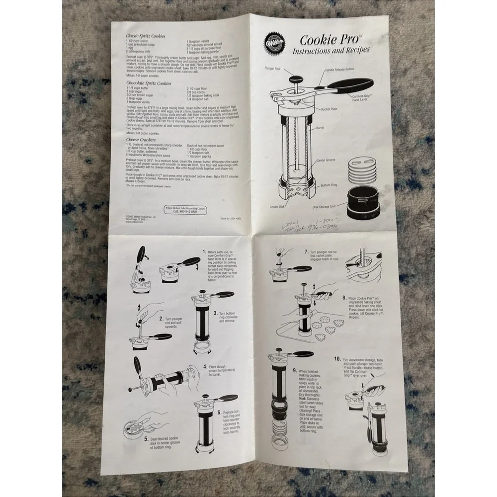 VTG WILTON Cookie Pro Very Fun Cookie Press 10 Disks Used But Great Condition